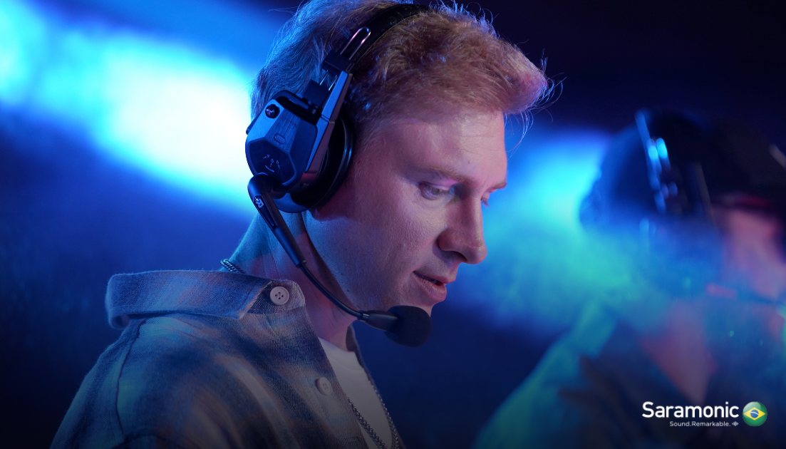 O que é um intercomunicador headset?